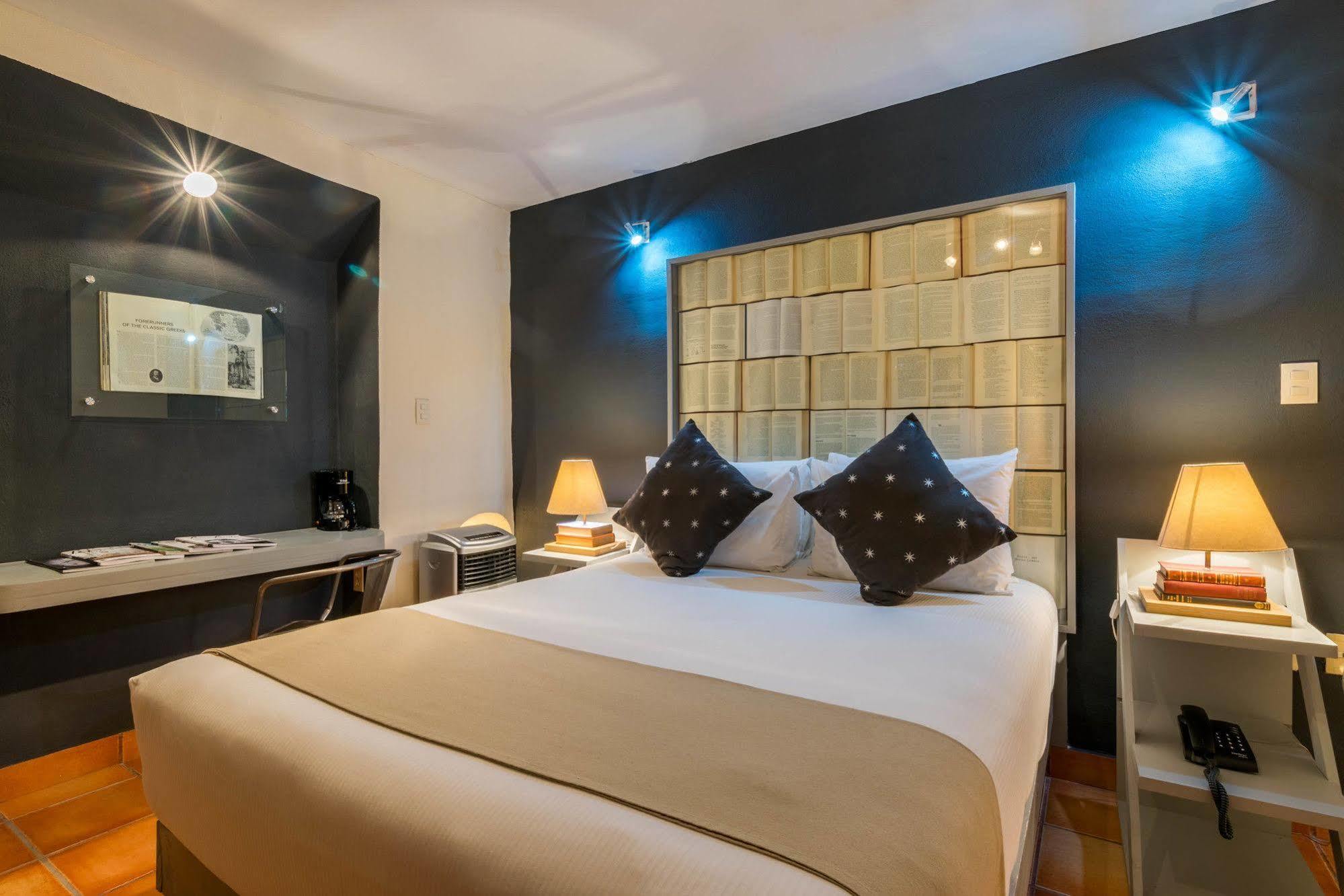 Hotel Damiana Boutique Queretaro Bagian luar foto